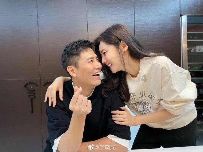 5岁女孩乳牙发黑,家长没在意,半年后孩子脸肿了